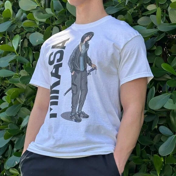 Mikasa Ackermann Tee - Picture 2 of 3